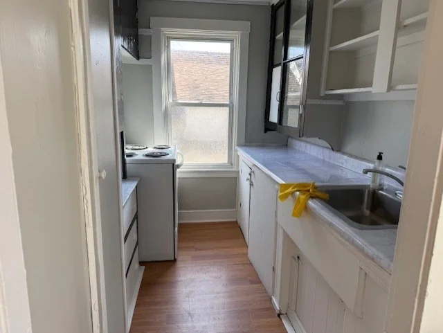 3 bed, 1 bath apartment for rent at 162 Hanover St Unit 2, Fall River — photo 9 of 9
