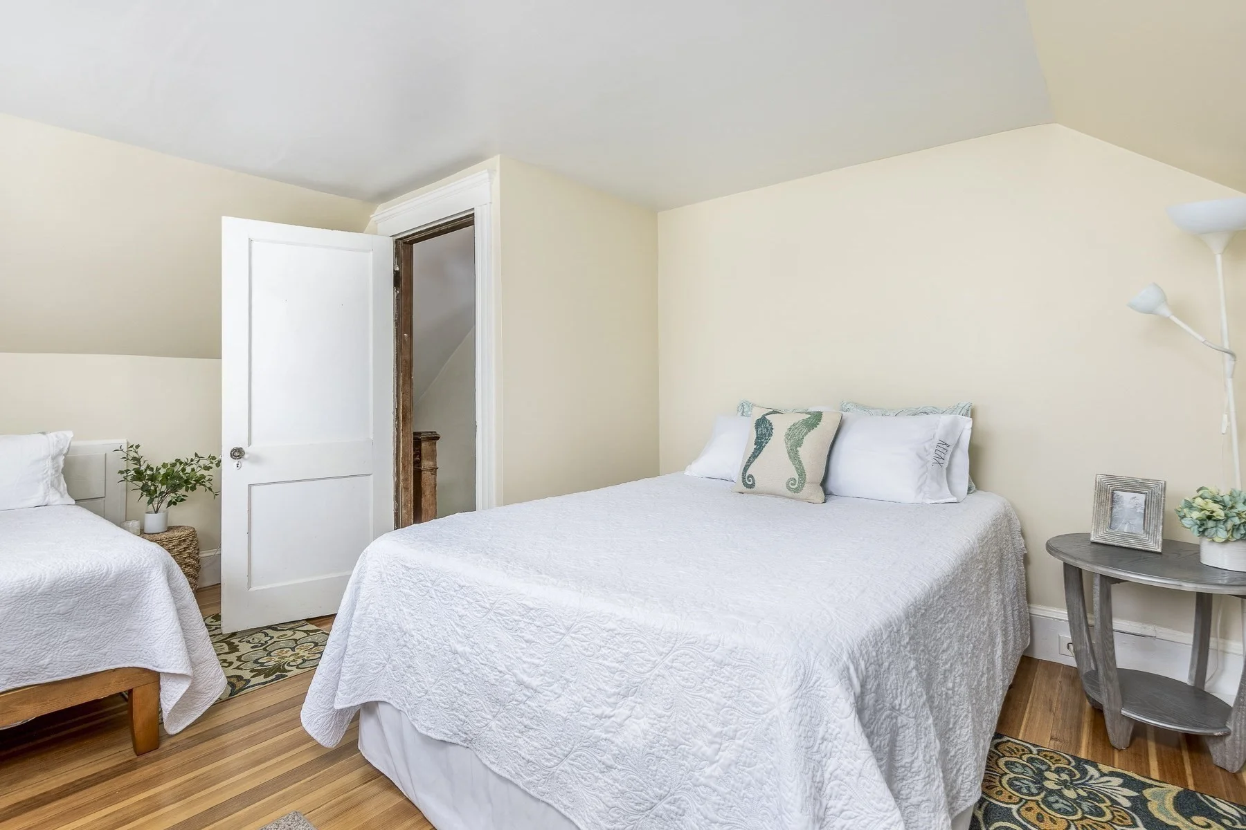 2 bed, 1 bath apartment for rent at 162 Jersey St, Marblehead — photo 14 of 21