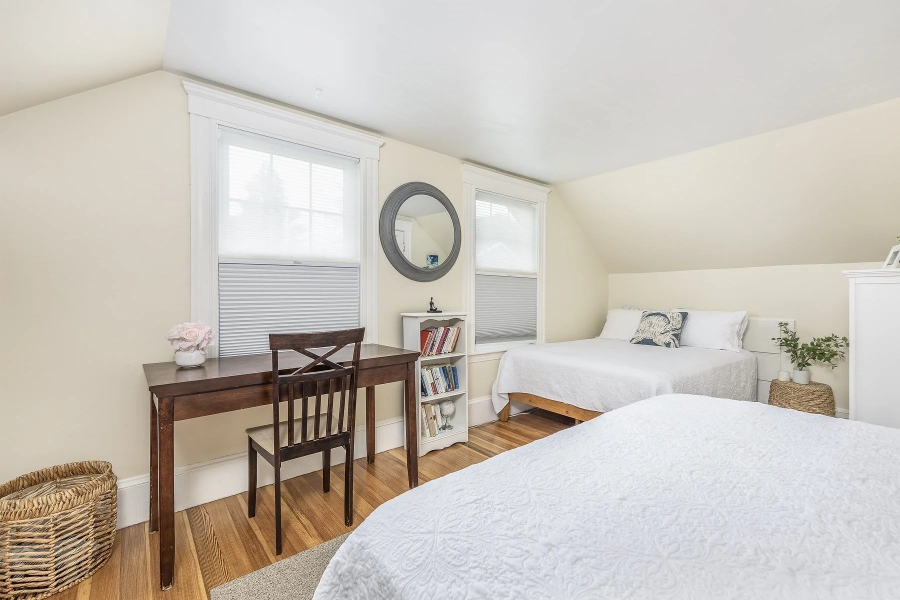 2 bed, 1 bath apartment for rent at 162 Jersey St, Marblehead — photo 16 of 21