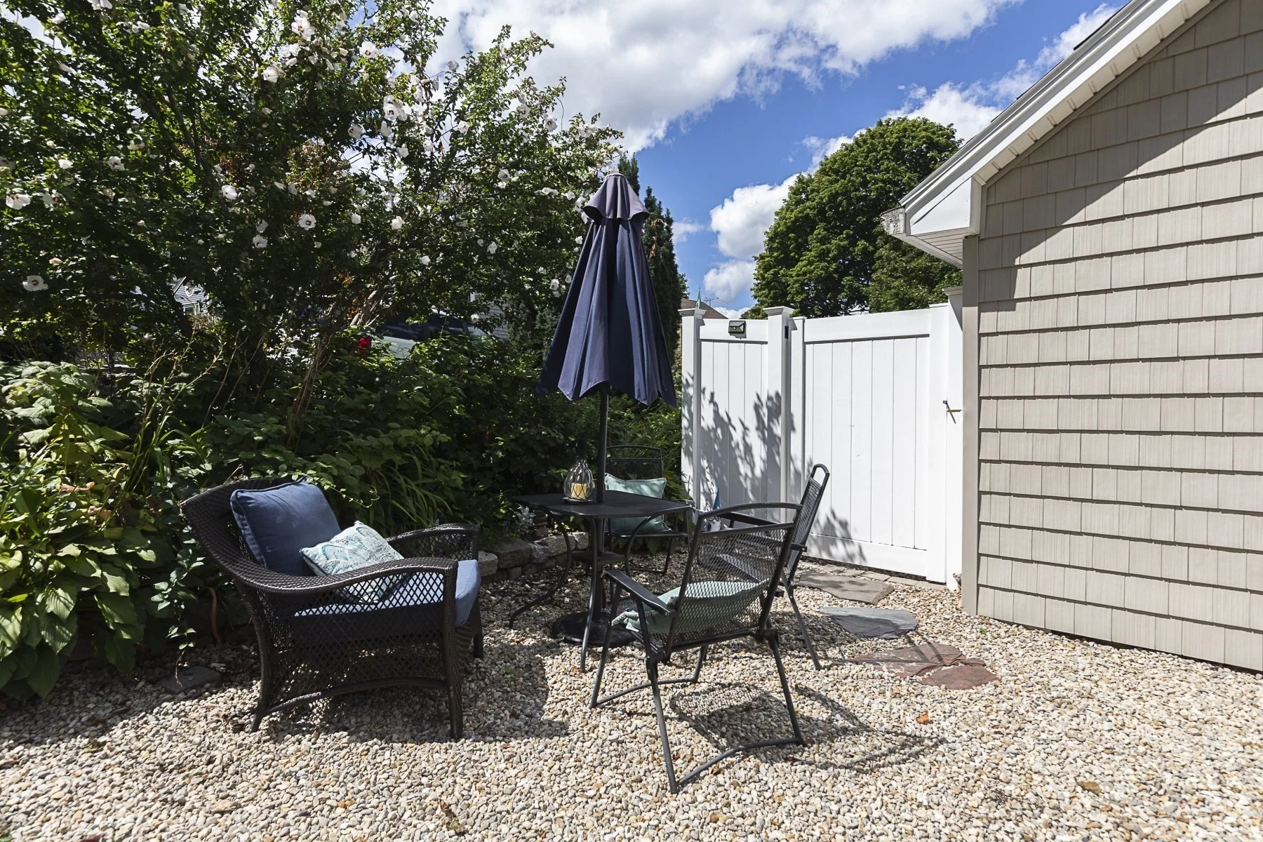 1 bed, 1 bath apartment for rent at 162 Jersey St Unit A, Marblehead — photo 17 of 18
