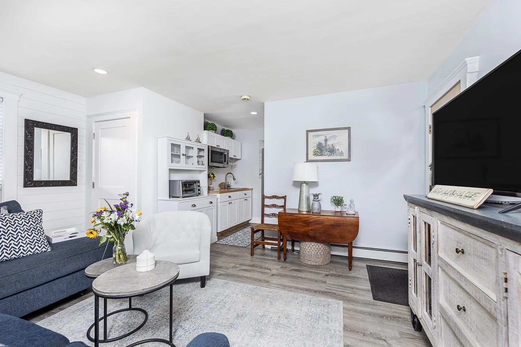 1 bed, 1 bath apartment for rent at 162 Jersey St Unit A, Marblehead — photo 5 of 18