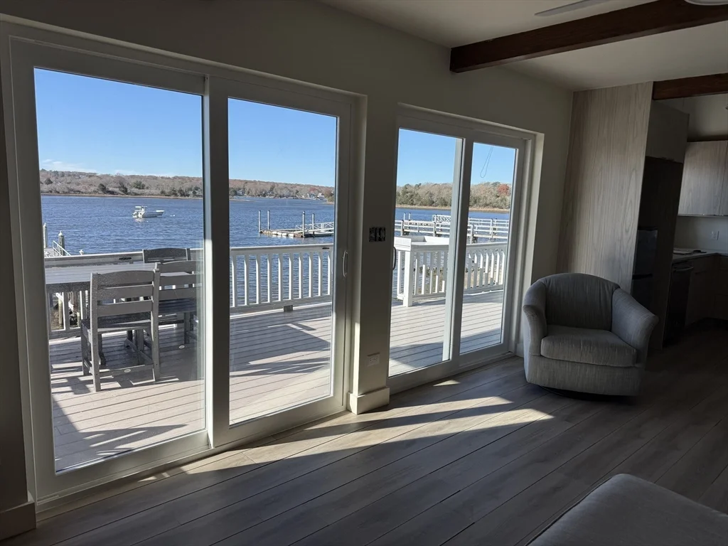 2 bed, 1 bath apartment for rent at 162 R Pettey Ln Unit WINTER RENT, South Westport — photo 6 of 22