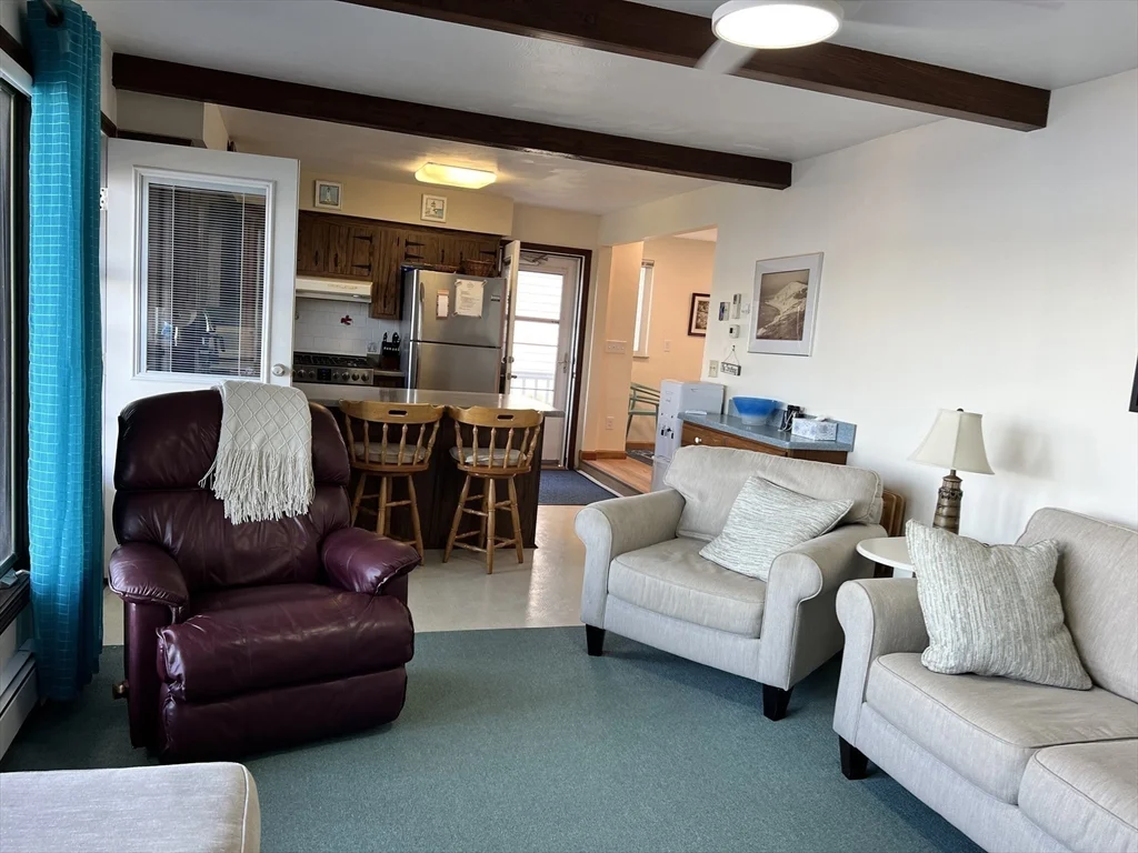 2 bed, 1 bath apartment for rent at 162 R Pettey Ln Unit WINTER RENT, South Westport — photo 8 of 22