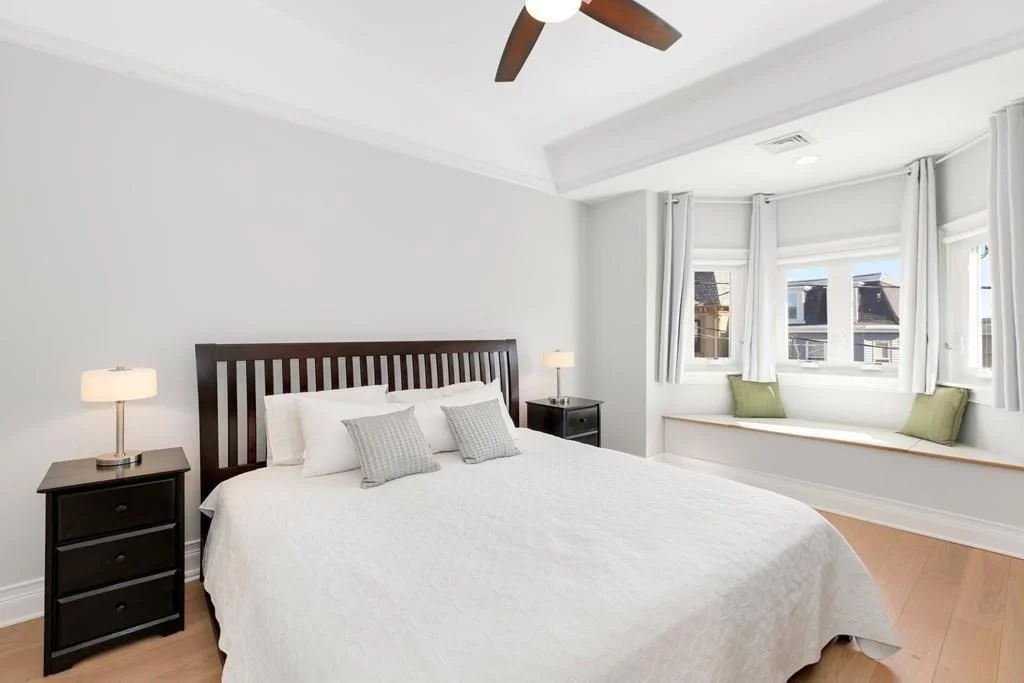 4 bed, 3 bath apartment for rent at 162 Saratoga Unit A, Boston — photo 14 of 24