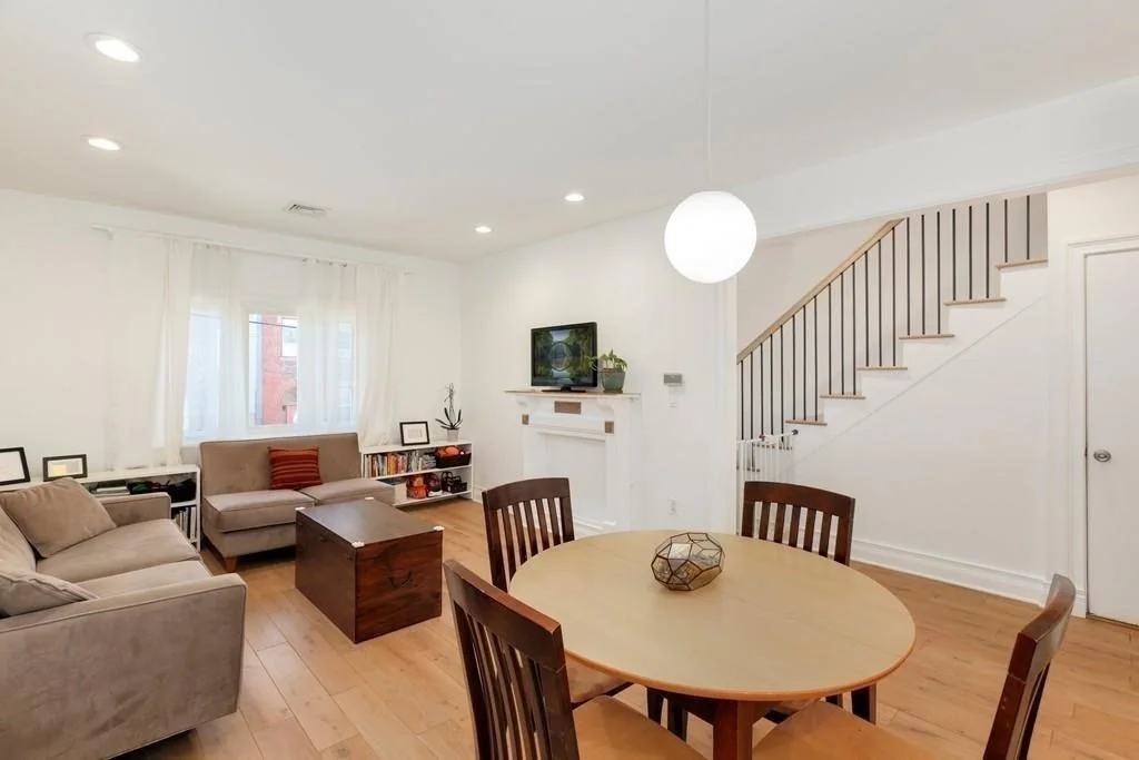 4 bed, 3 bath apartment for rent at 162 Saratoga Unit A, Boston — photo 10 of 24