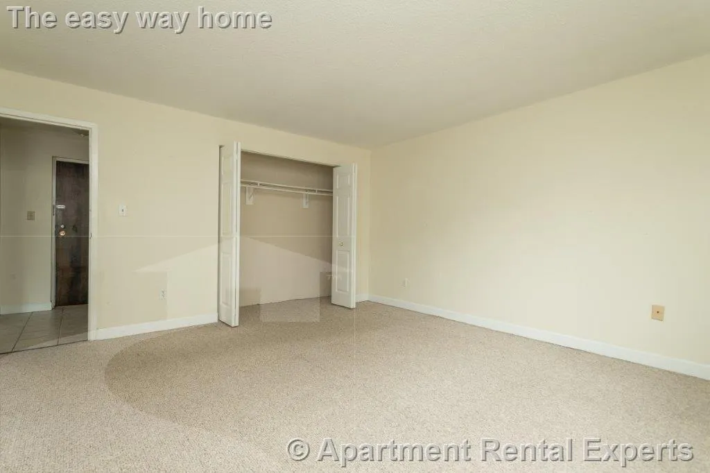1 bed, 1 bath apartment for rent at 162 Summer St Unit 11, Spring Hill — photo 5 of 8