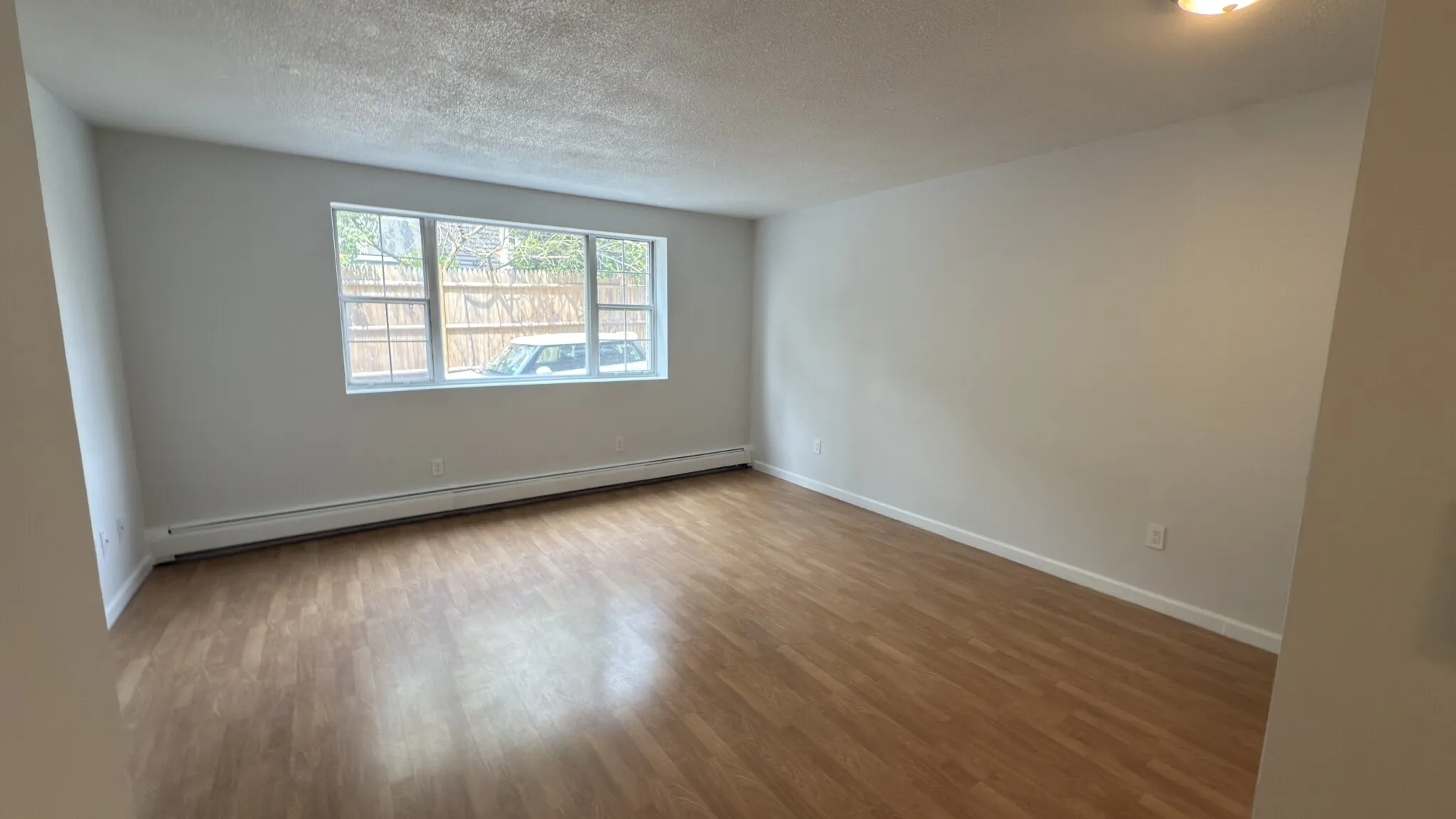 Studio bed, 1 bath apartment for rent at 162 Summer St Unit 17, Spring Hill — photo 5 of 9