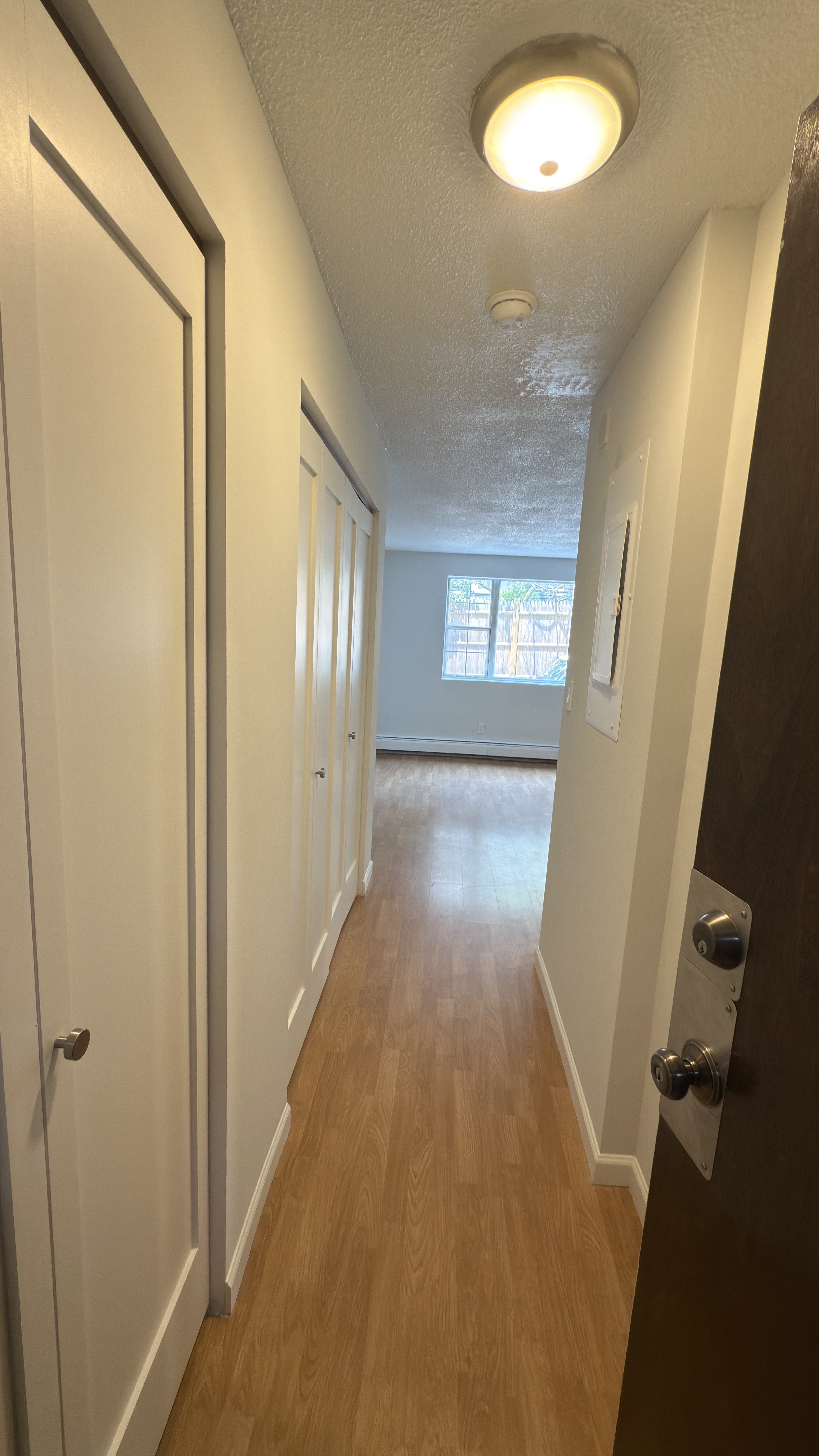 Studio bed, 1 bath apartment for rent at 162 Summer St Unit 17D, Spring Hill — photo 8 of 9