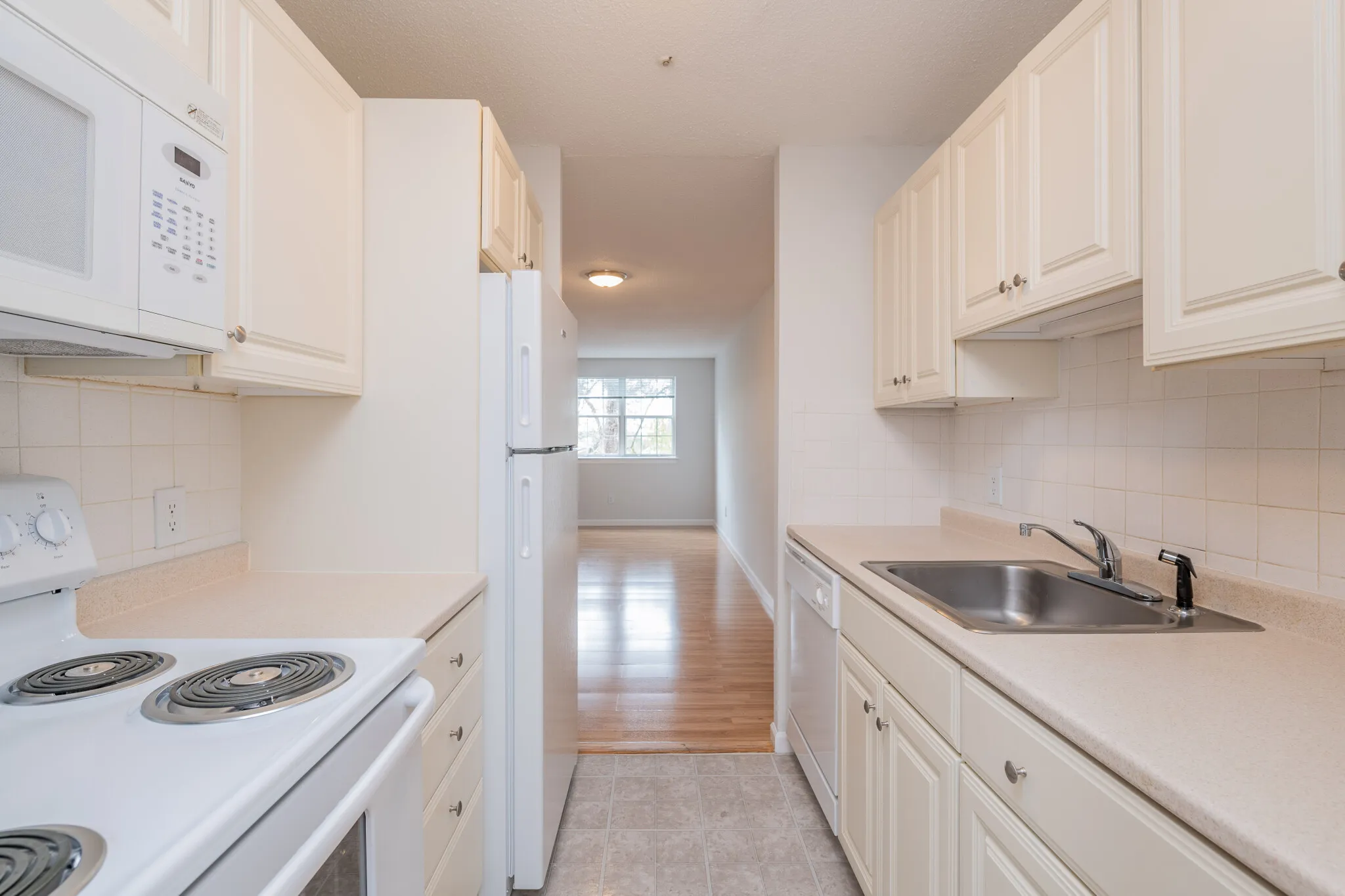 2 bed, 1 bath apartment for rent at 162 Summer St Unit 26, Spring Hill
