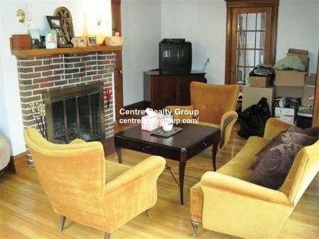 2 bed, 1.5 bath apartment for rent at 162 Washington St Unit 2, Newton Corner — photo 12 of 22