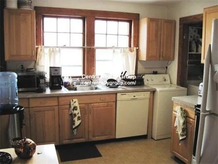 2 bed, 1.5 bath apartment for rent at 162 Washington St Unit 2, Newton Corner — photo 11 of 22