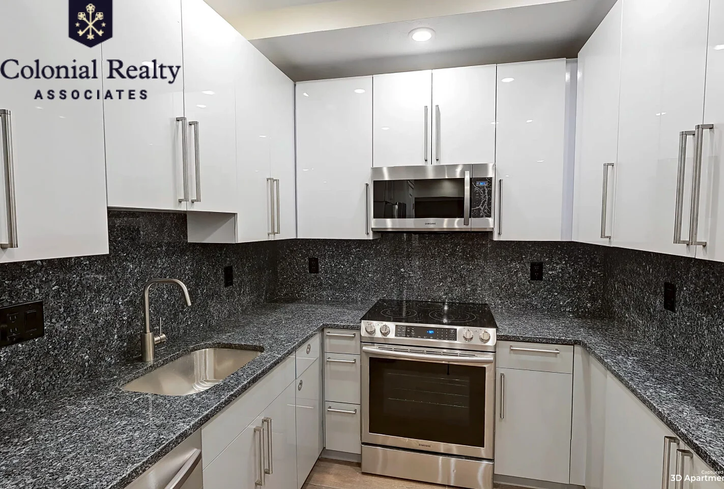 3 bed, 2 bath apartment for rent at 1620 Beacon St Unit 11, Corey Hill