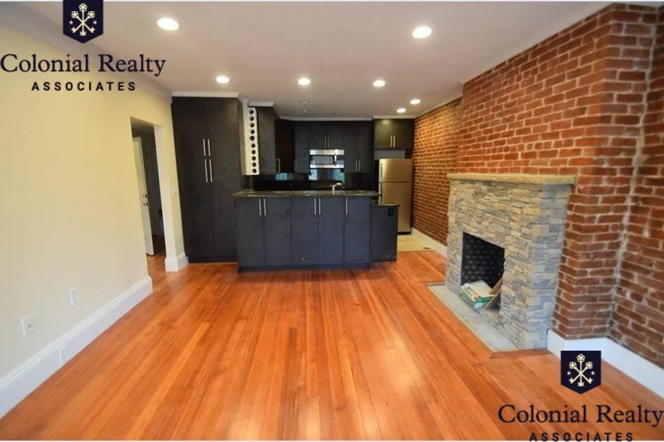 3 bed, 2 bath apartment for rent at 1620 Beacon St Unit 6, Corey Hill