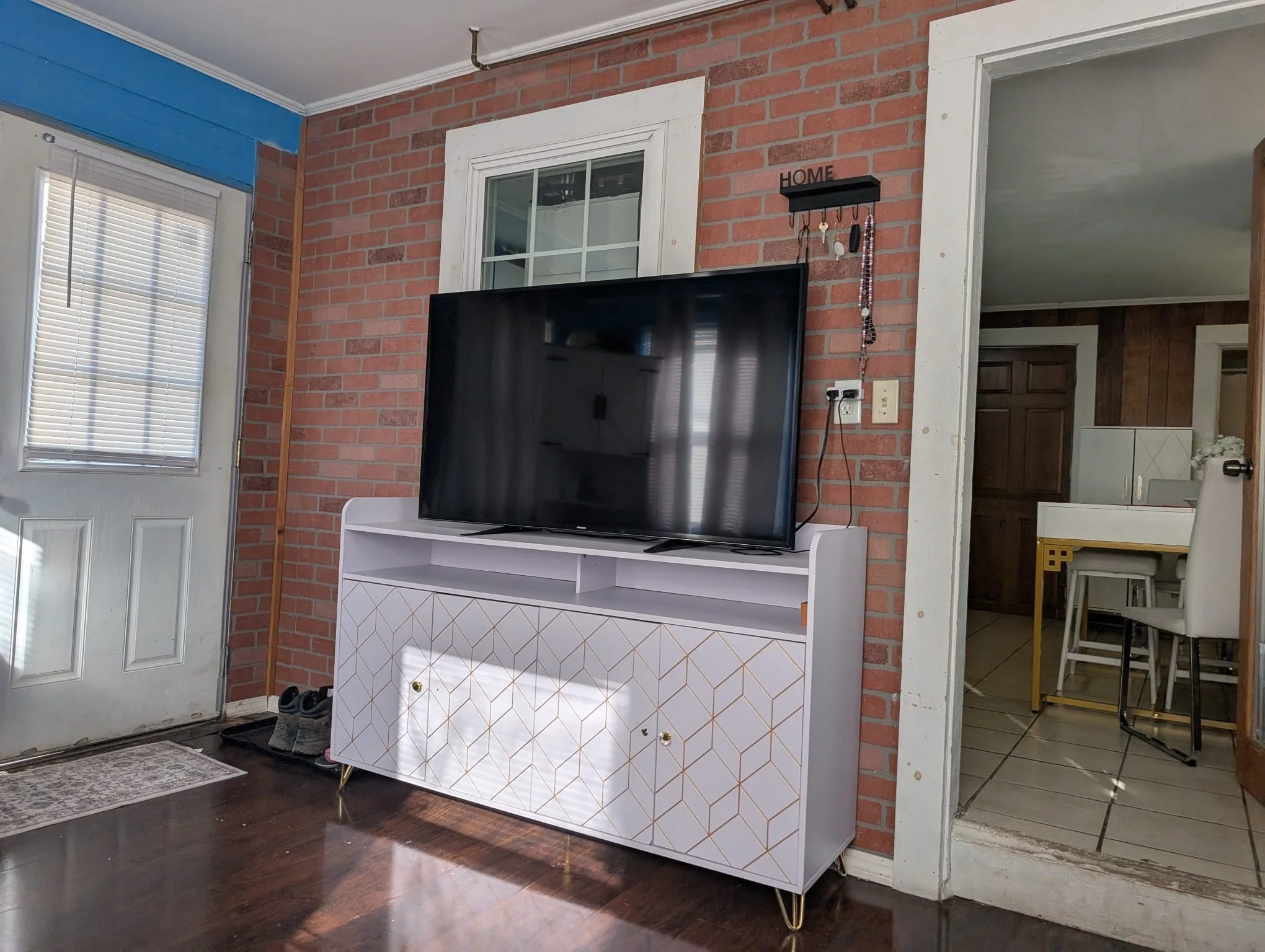 2 bed, 1 bath apartment for rent at 1621 Concord Unit 2, Framingham