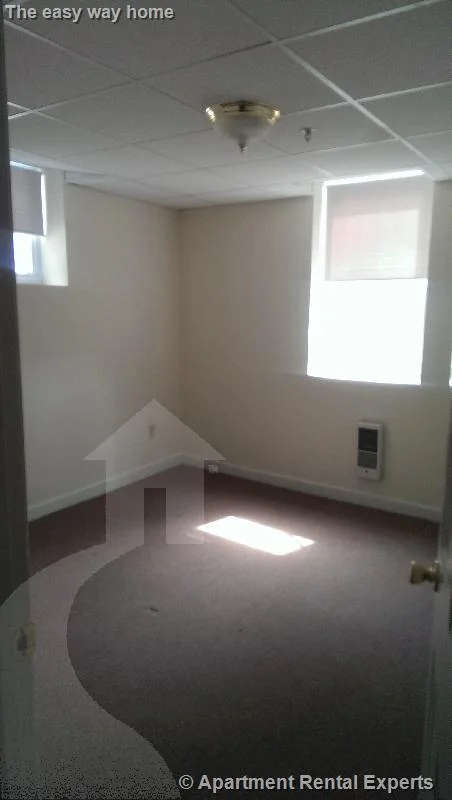 1 bed, 1 bath apartment for rent at 1622 Massachusetts Ave Unit B1, Harvard Square — photo 4 of 9