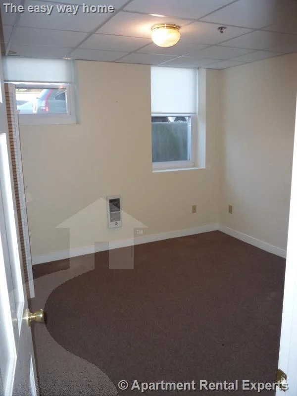 1 bed, 1 bath apartment for rent at 1622 Massachusetts Ave Unit B2, Harvard Square — photo 8 of 9