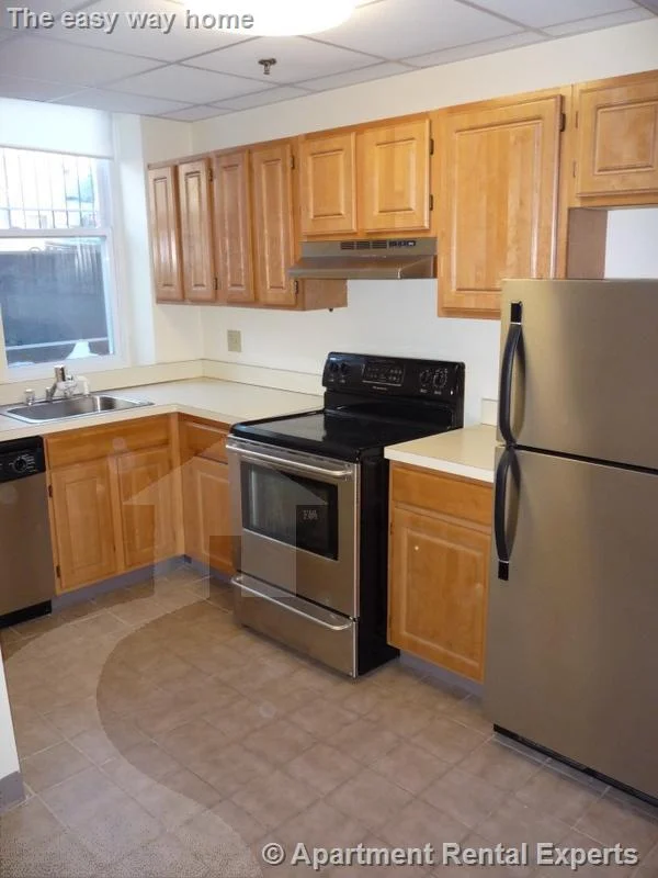 1 bed, 1 bath apartment for rent at 1622 Massachusetts Ave Unit B2, Harvard Square — photo 5 of 9