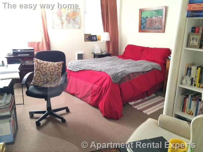 2 bed, 1 bath apartment for rent at 1622 Massachusetts Ave Unit B3, Harvard Square — photo 3 of 7