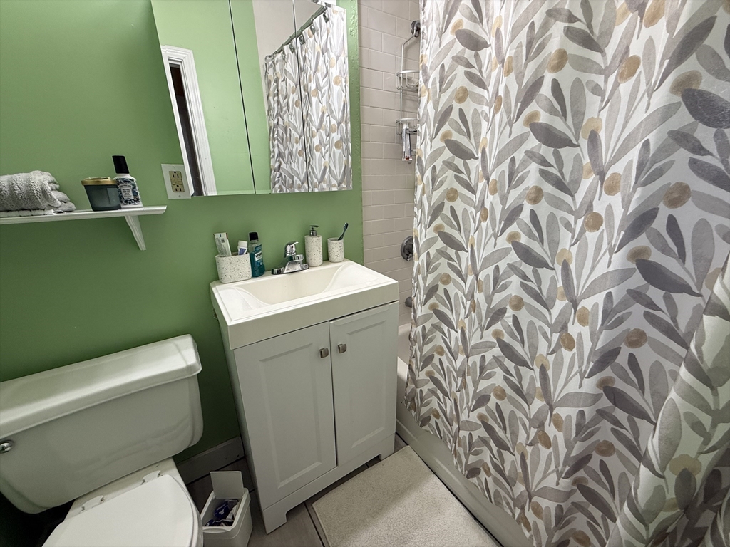 1 bed, 1 bath apartment for rent at 1625 Commonwealth Ave Unit 11, Brighton — photo 7 of 7