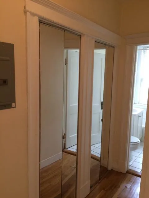 Studio bed, 1 bath apartment for rent at 1625 Commonwealth Ave Unit 15, Brighton — photo 9 of 12