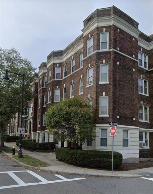 1 bed, 1 bath apartment for rent at 1625 Commonwealth Ave Unit 6, Brighton — photo 1 of 11