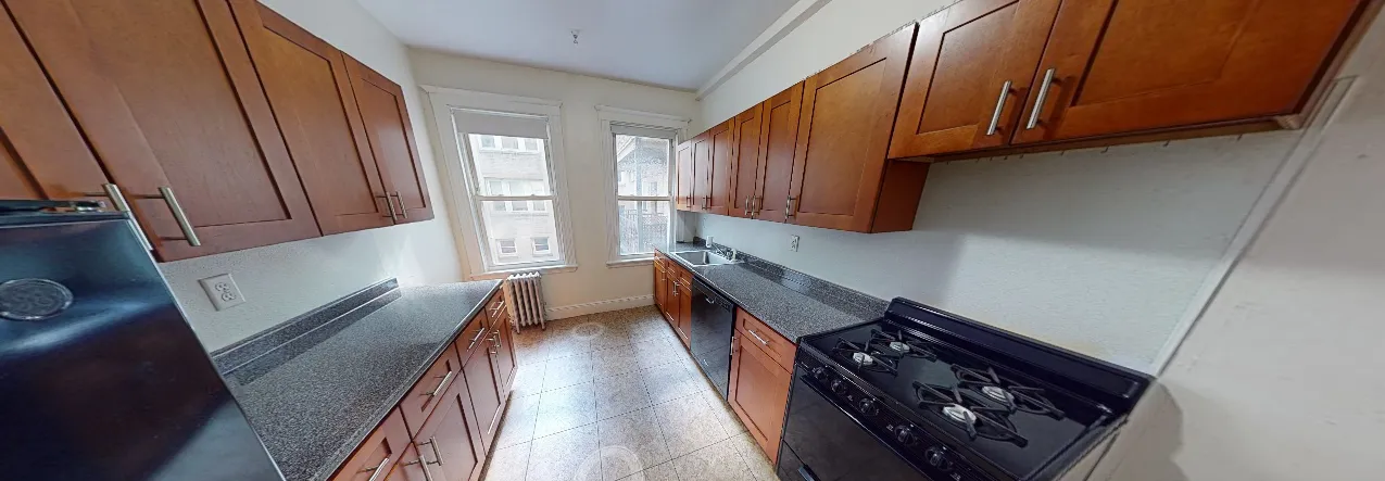 2 bed, 1 bath apartment for rent at 1626 Commonwealth Ave Unit 11, Brighton — photo 2 of 6
