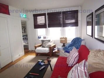 2 bed, 1 bath apartment for rent at 1626 Commonwealth Ave Unit 11P, Brighton — photo 2 of 4