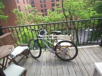 2 bed, 1 bath apartment for rent at 1626 Commonwealth Ave Unit 11P, Brighton — photo 4 of 4