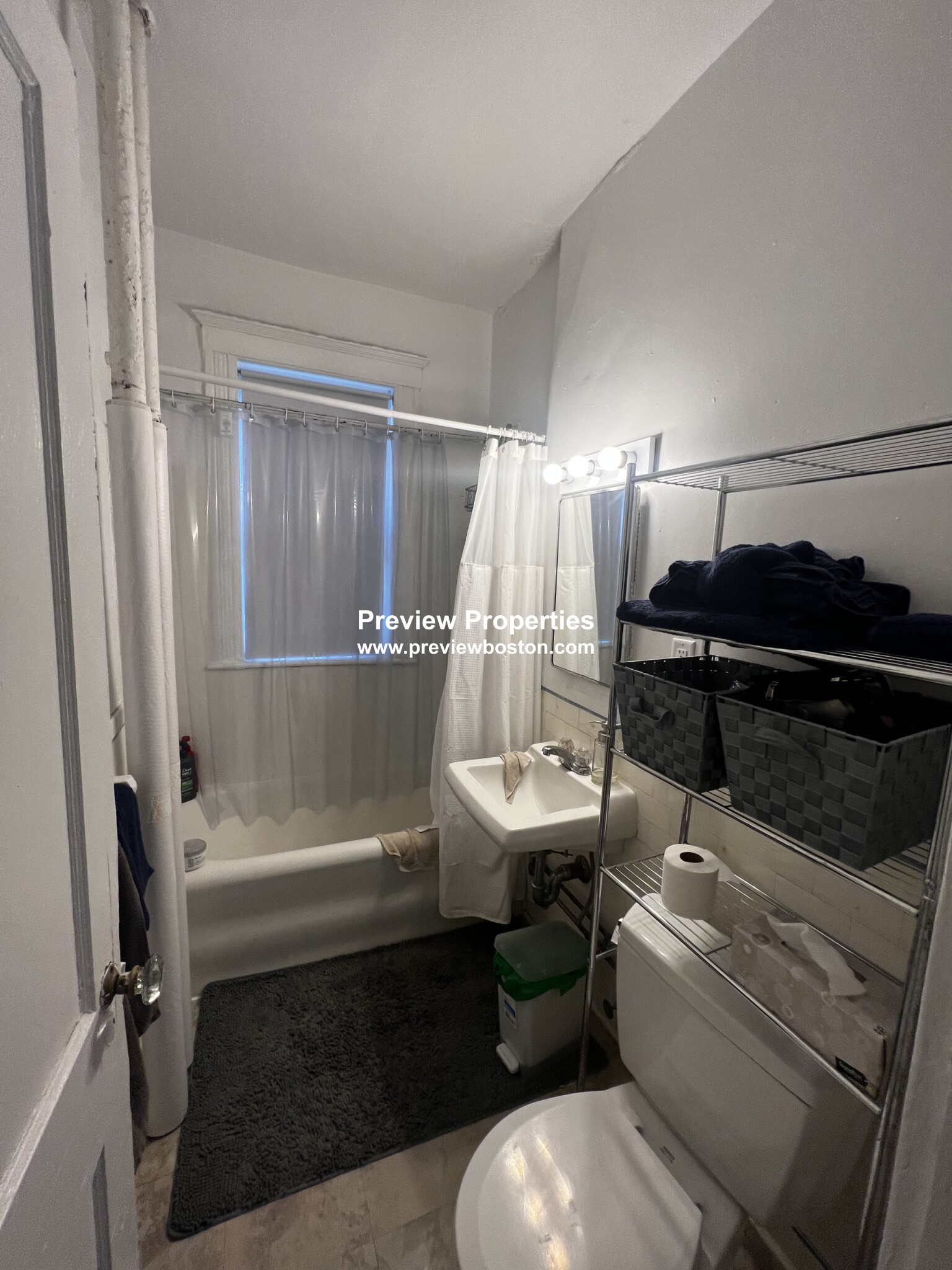 2 bed, 1 bath apartment for rent at 1626 Commonwealth Ave Unit 12P, Brighton — photo 4 of 10