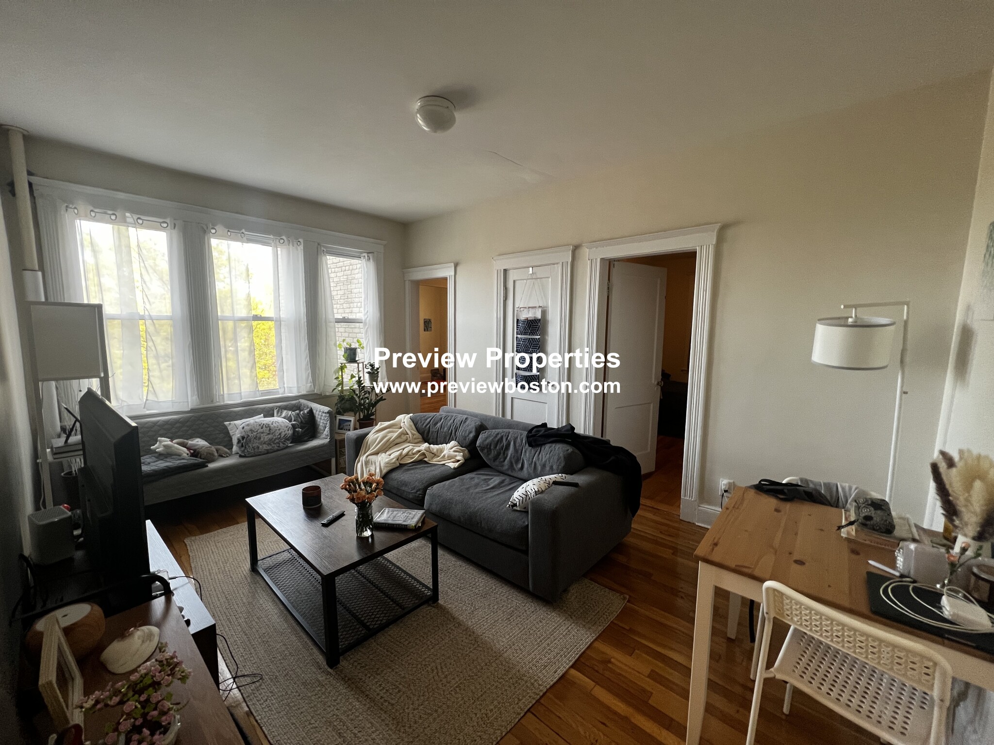 2 bed, 1 bath apartment for rent at 1626 Commonwealth Ave Unit 12P, Brighton — photo 2 of 10