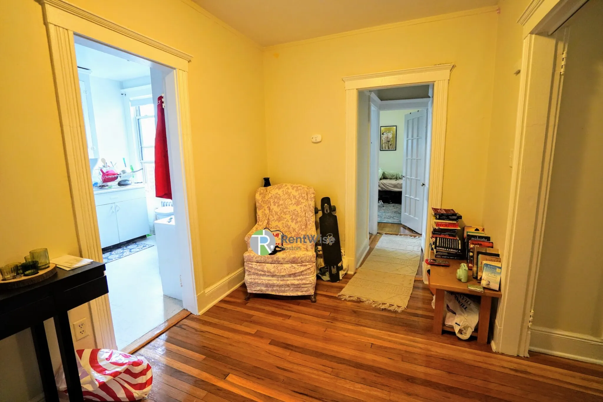 2 bed, 1 bath apartment for rent at 1626 Commonwealth Ave Unit 27, Brighton — photo 3 of 18