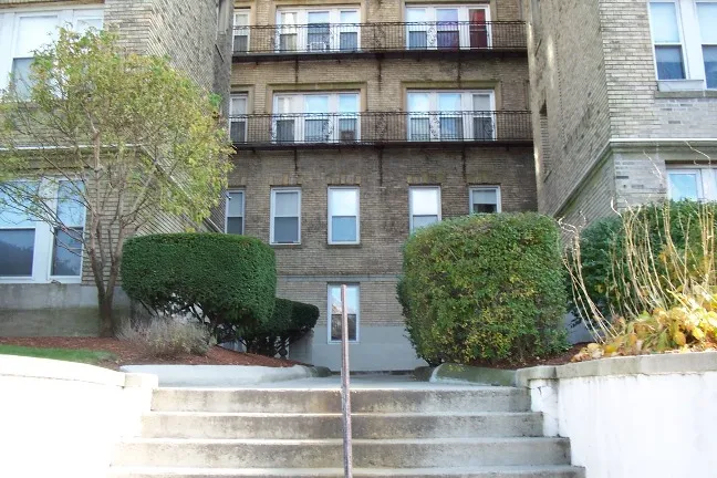 2 bed, 1 bath apartment for rent at 1626 Commonwealth Ave Unit 27, Brighton — photo 16 of 18