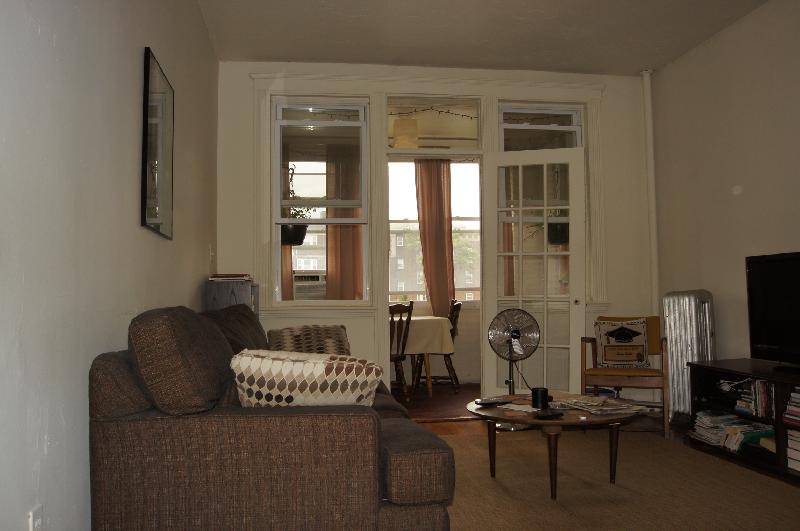 1 bed, 1 bath apartment for rent at 1626 Commonwealth Ave Unit 8, Brighton — photo 1 of 18