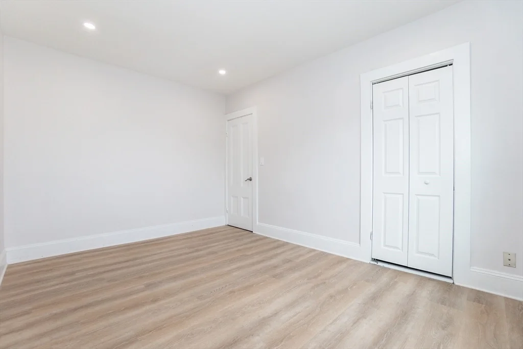 3 bed, 2 bath apartment for rent at 163 Bates Ave Unit 163, West Quincy — photo 21 of 34
