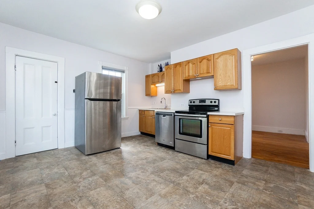 3 bed, 2 bath apartment for rent at 163 Bates Ave Unit 163, West Quincy — photo 16 of 34