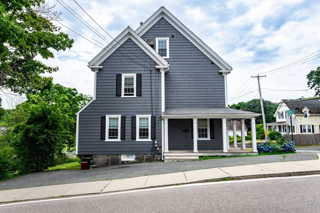 3 bed, 2 bath apartment for rent at 163 Bates Ave Unit 163, West Quincy — photo 1 of 34