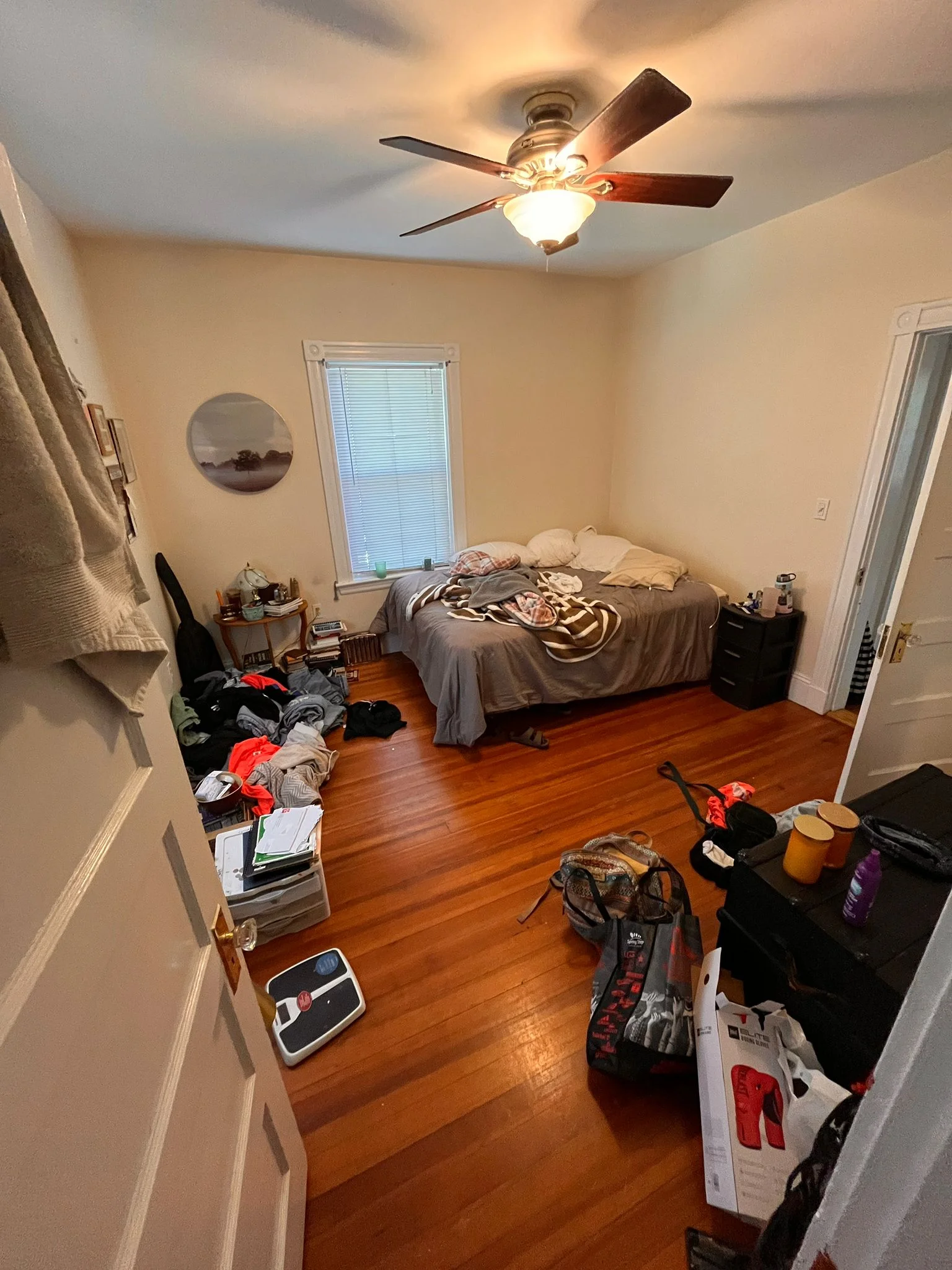 3 bed, 1 bath apartment for rent at 163 Belmont St Unit 2, Belmont — photo 11 of 13