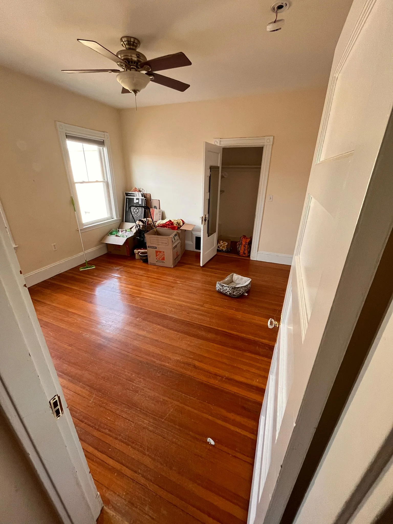 3 bed, 1 bath apartment for rent at 163 Belmont St Unit 2, Belmont — photo 8 of 13
