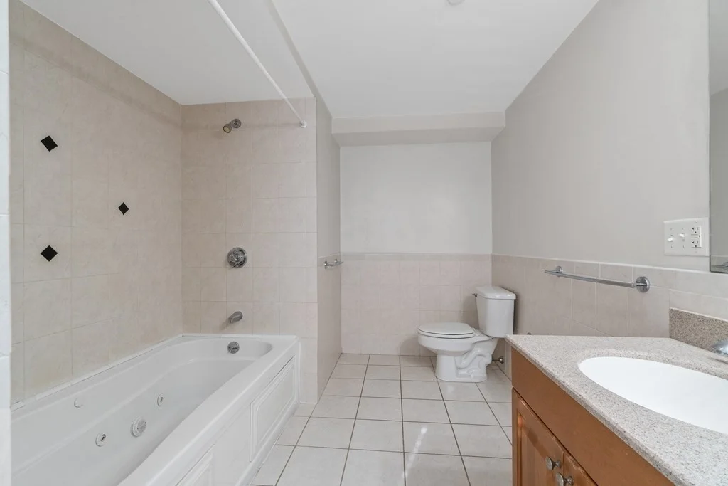 2 bed, 2 bath apartment for rent at 163 E Cottage St Unit 2, Dorchester — photo 7 of 13