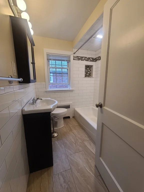 1 bed, 1 bath apartment for rent at 163 Everett St Unit 3, Quincy — photo 7 of 10