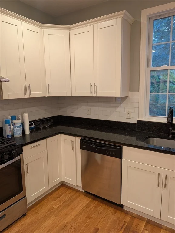 4 bed, 2 bath apartment for rent at 163 Ferry St Unit 2, Malden — photo 6 of 20