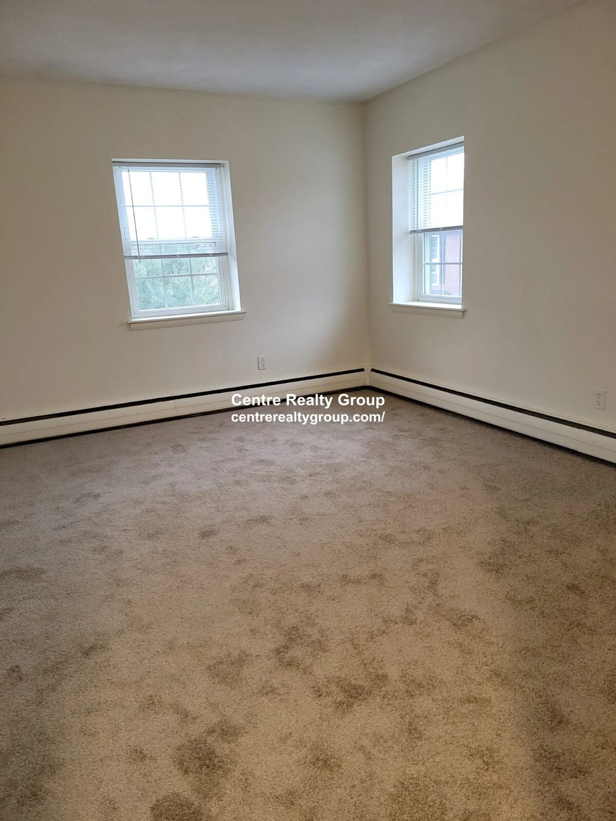 2 bed, 1 bath apartment for rent at 163 Lexington St Unit 21, Auburndale — photo 2 of 8