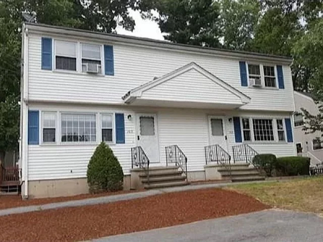 2 bed, 1 bath apartment for rent at 163 Long Pond Dr Unit 163, Dracut — photo 1 of 19