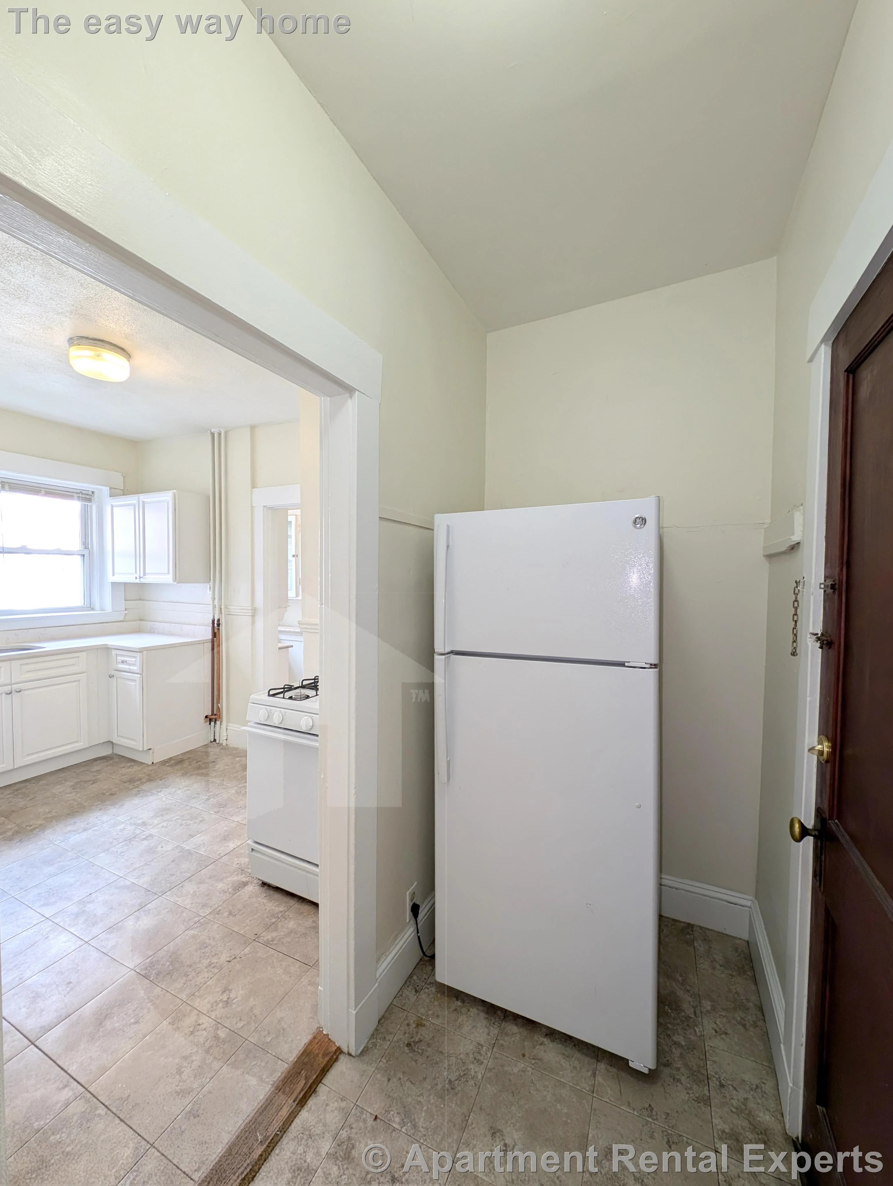 3 bed, 1 bath apartment for rent at 163 Summer St Unit 1, Spring Hill — photo 15 of 18