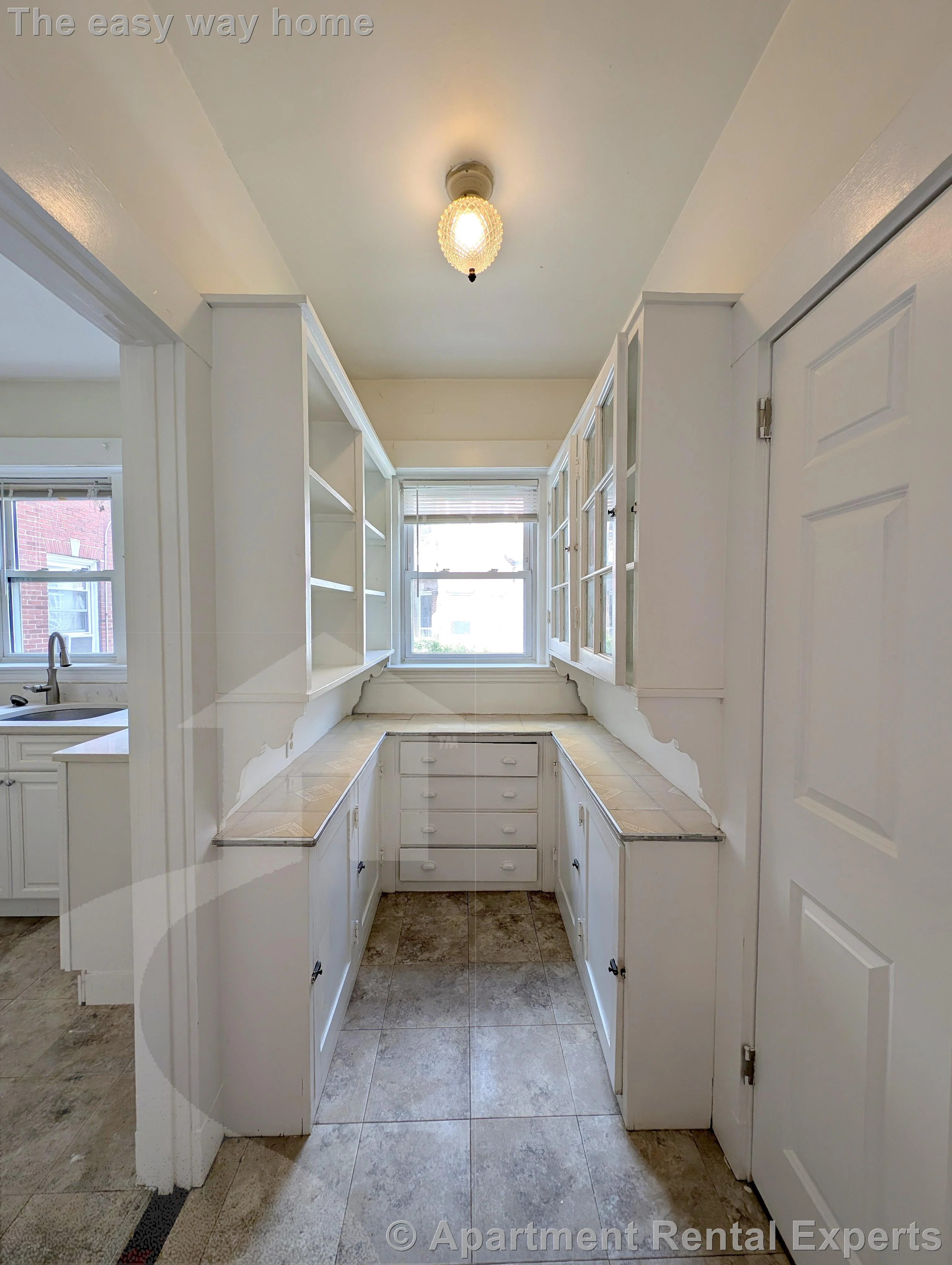 3 bed, 1 bath apartment for rent at 163 Summer St Unit 1, Spring Hill — photo 12 of 18
