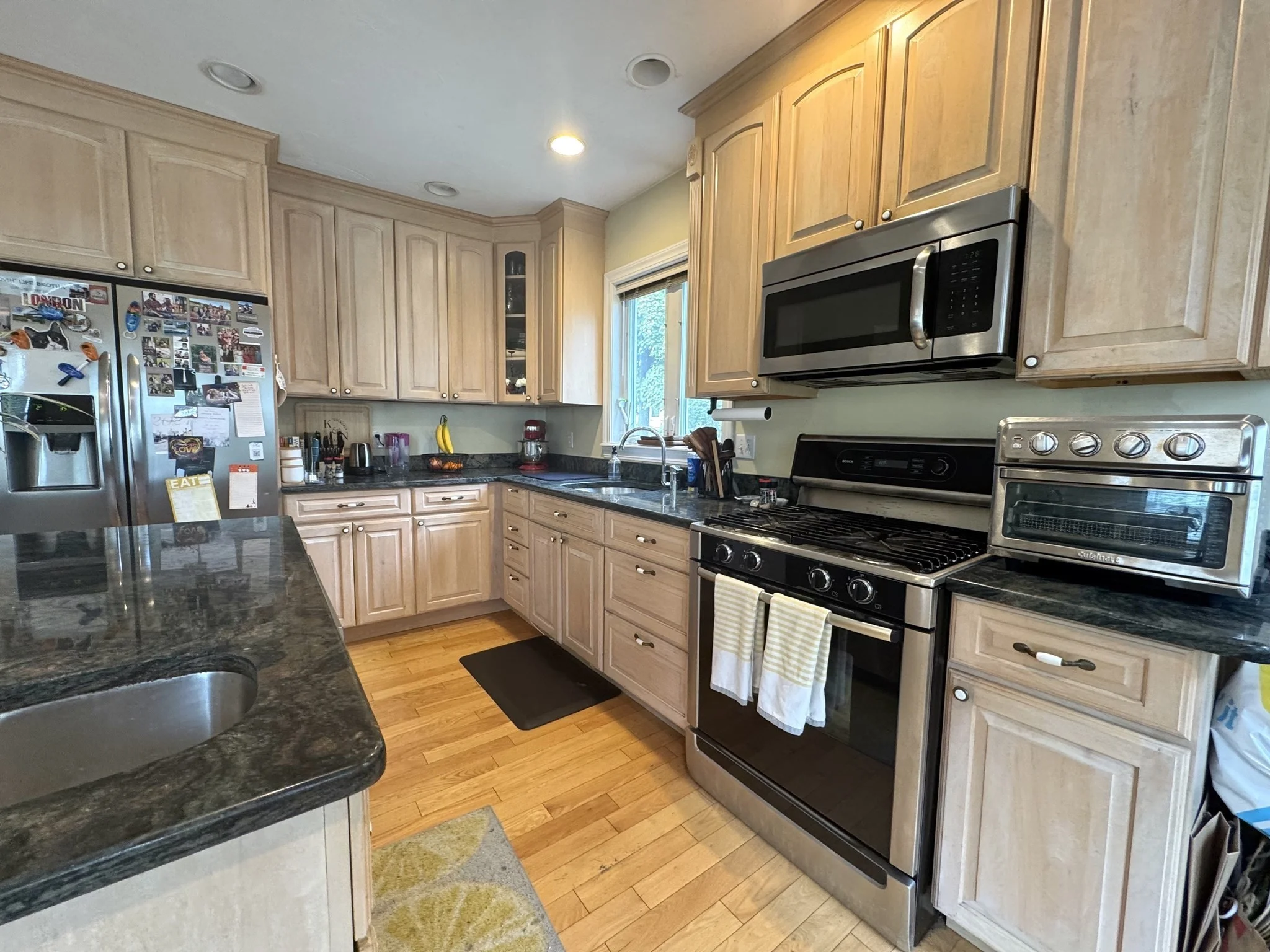 2 bed, 1 bath apartment for rent at 163 Summer St Unit 1, Waltham — photo 2 of 22