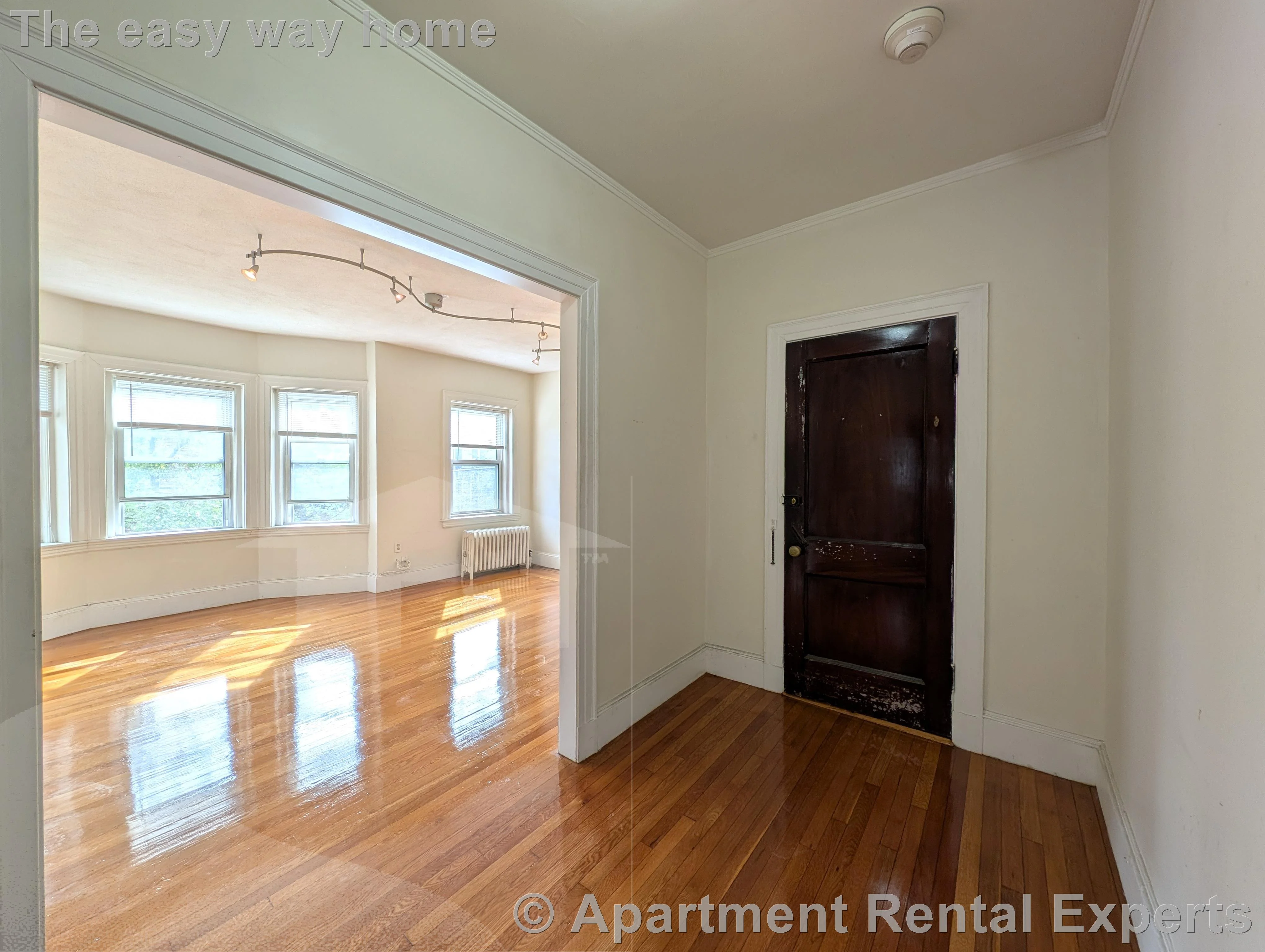 4 bed, 1 bath apartment for rent at 163 Summer St Unit 21, Spring Hill — photo 2 of 18
