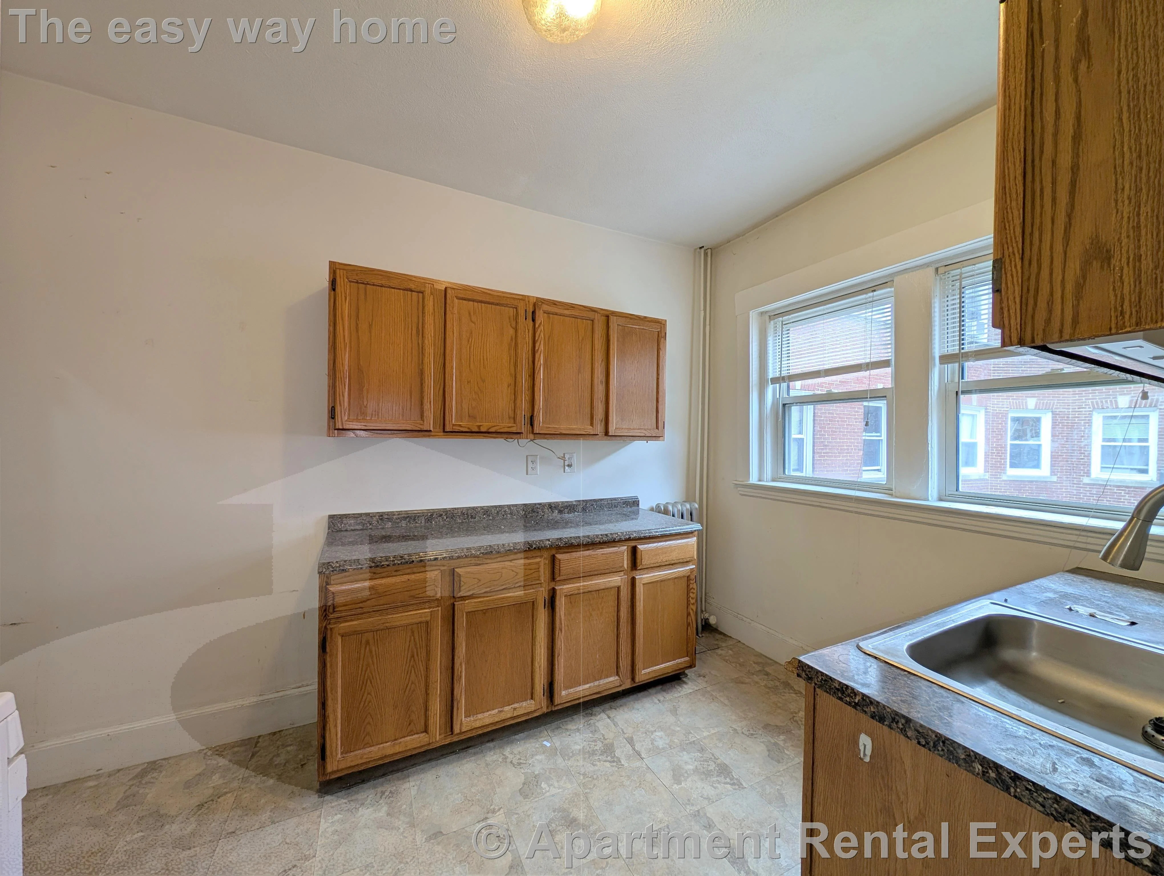 4 bed, 1 bath apartment for rent at 163 Summer St Unit 21, Spring Hill — photo 14 of 18