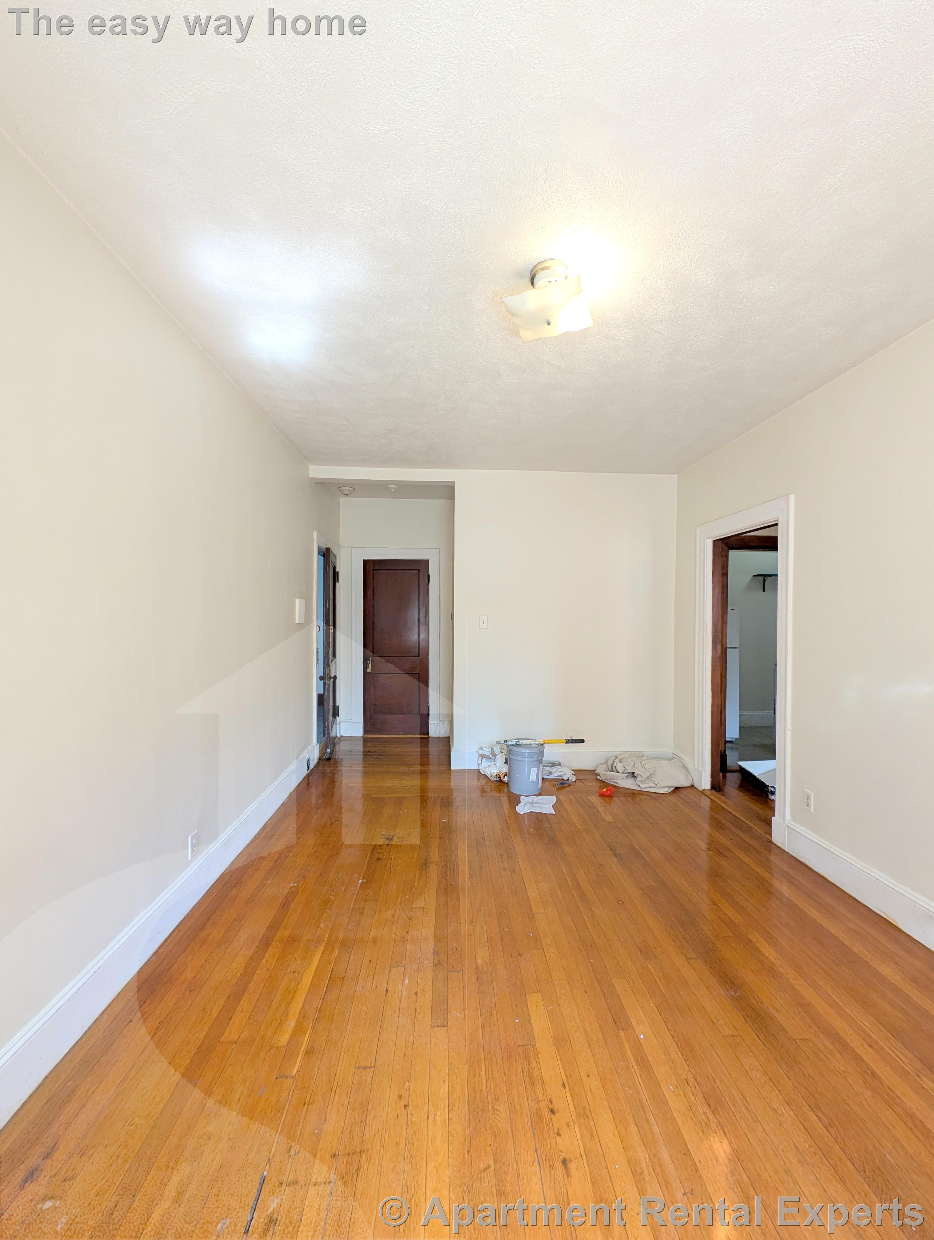 1 bed, 1 bath apartment for rent at 163 Summer St Unit 29, Spring Hill — photo 2 of 10