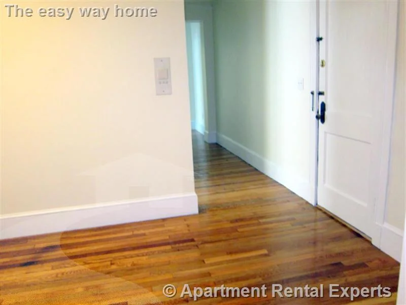 1 bed, 1 bath apartment for rent at 163 Summer St Unit 3, Spring Hill — photo 6 of 7